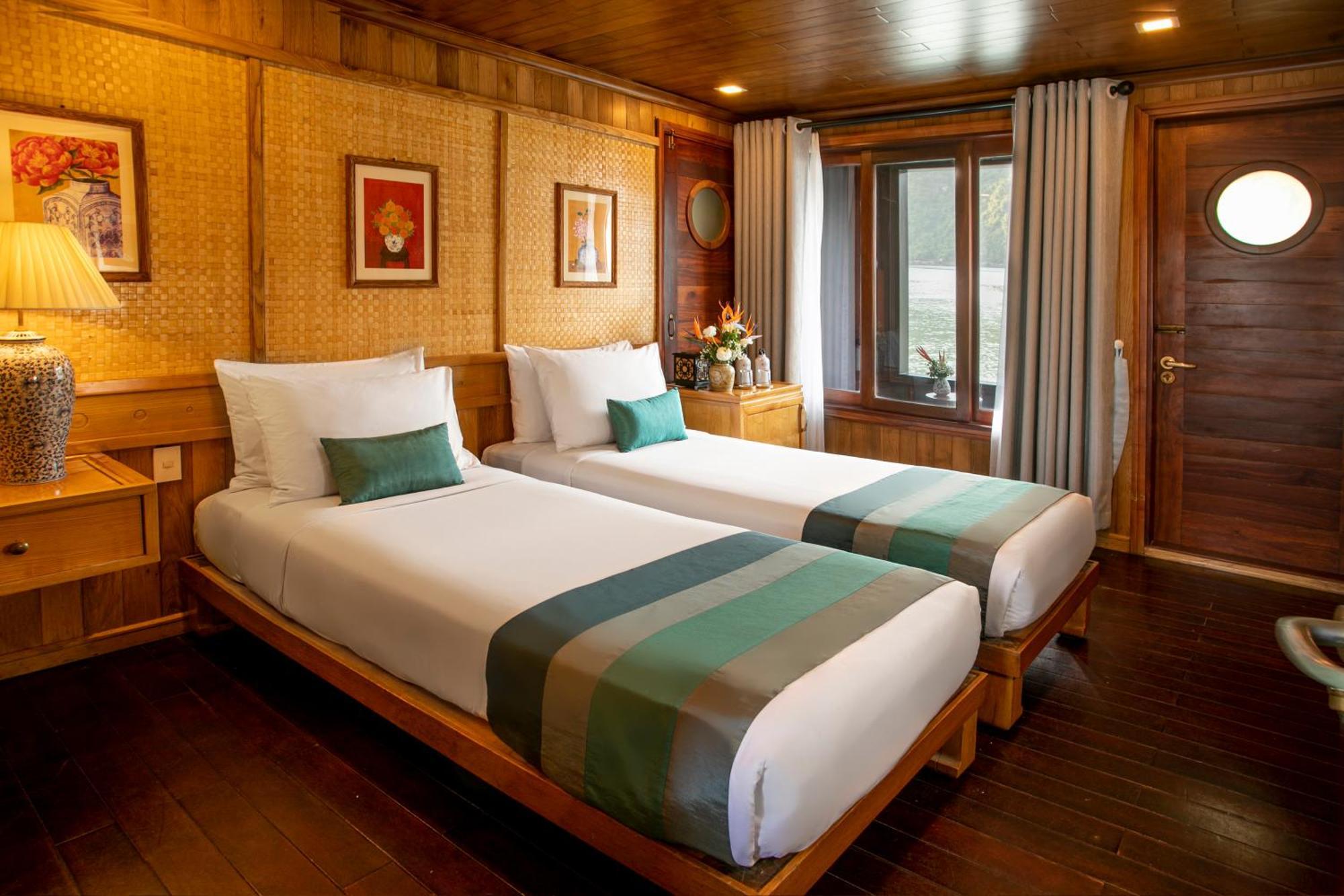 Hotel Bhaya Legend Cruises Ha Long Esterno foto