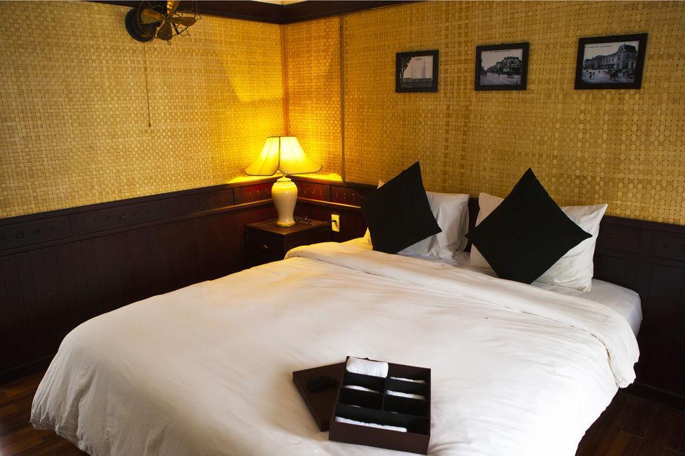 Hotel Bhaya Legend Cruises Ha Long Esterno foto